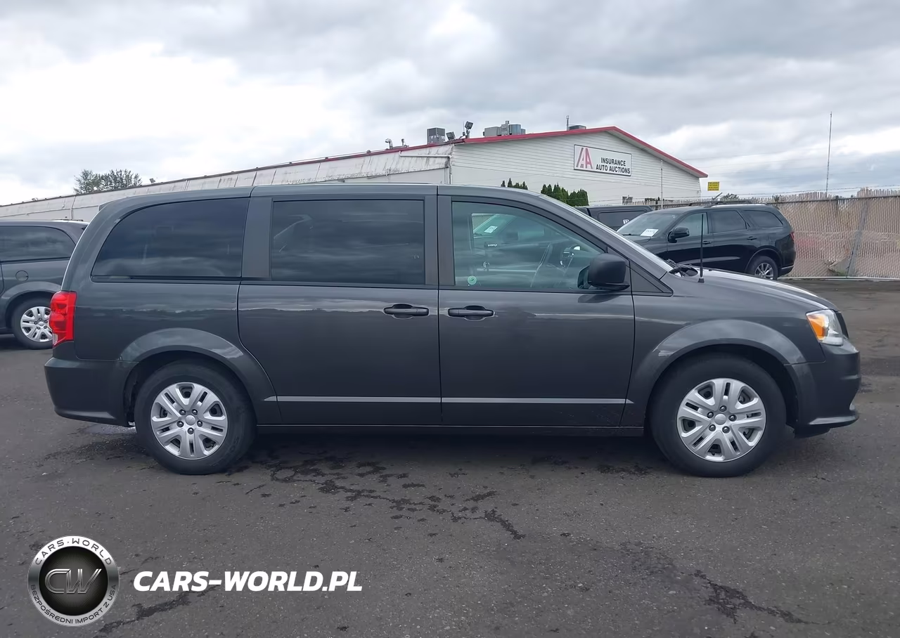 2018 Dodge Grand Caravan Se VIN:2C4RDGBG9JR288753 - 13