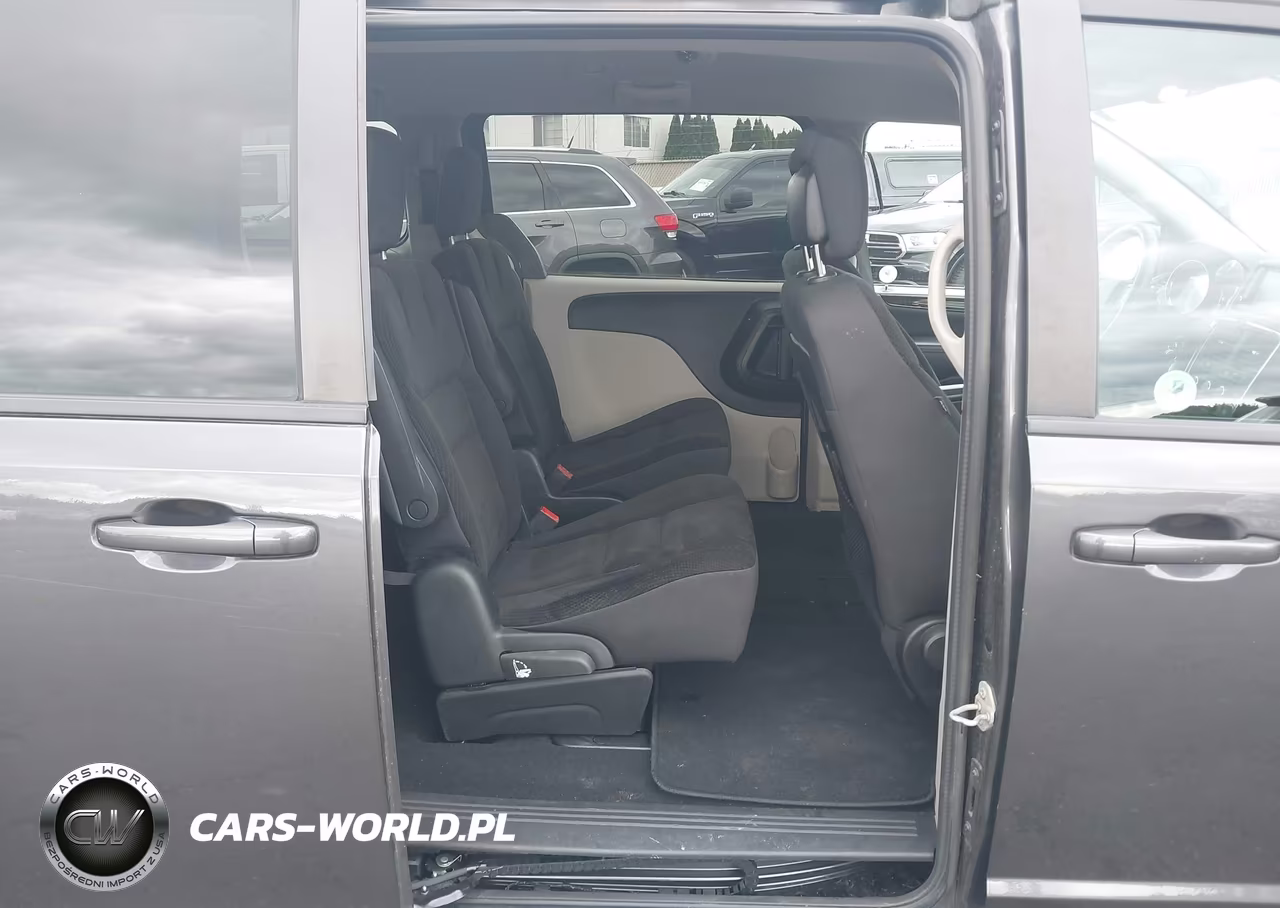 2018 Dodge Grand Caravan Se VIN:2C4RDGBG9JR288753 - 8