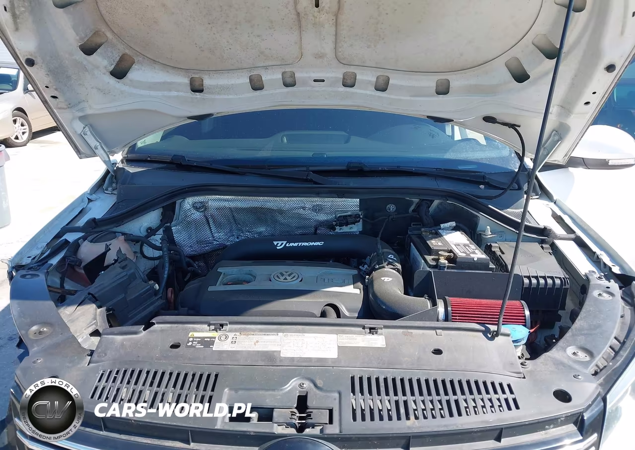 2013 Volkswagen Tiguan S VIN:WVGAV3AX2DW607700 - 10
