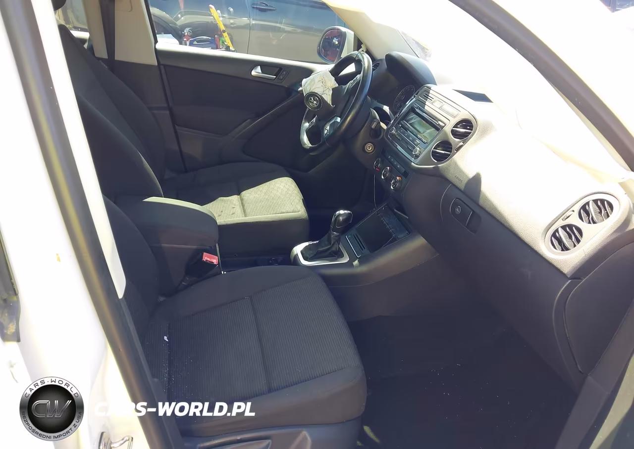 2013 Volkswagen Tiguan S VIN:WVGAV3AX2DW607700 - 5