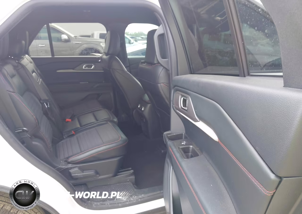 2025 Ford Explorer St-Line VIN:1FMUK7KH7SGB18303 - 8