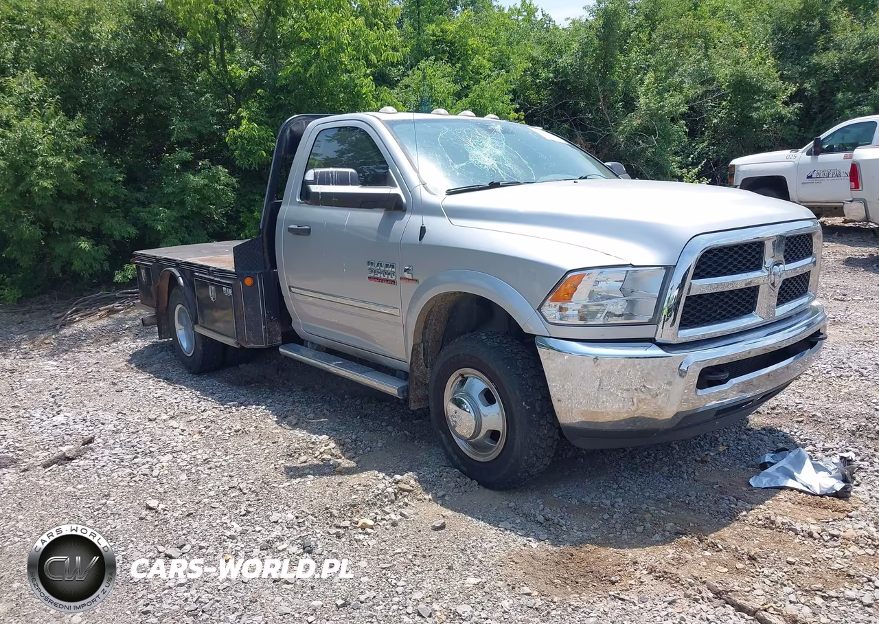 2014 Ram 3500 Chassis Tradesman-Slt