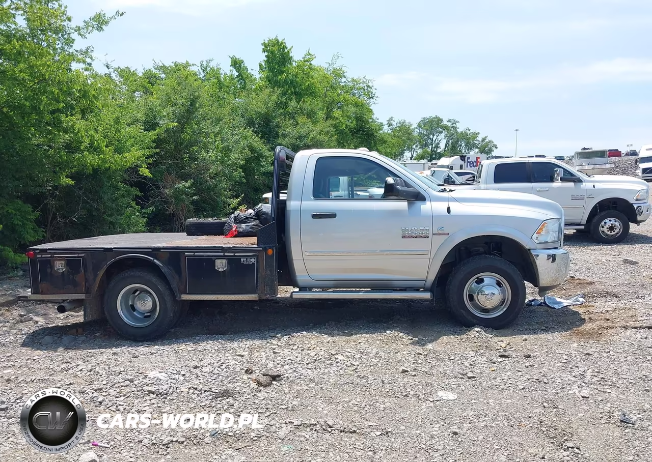 2014 Ram 3500 Chassis Tradesman-Slt VIN:3C7WRTAL6EG298828 - 14