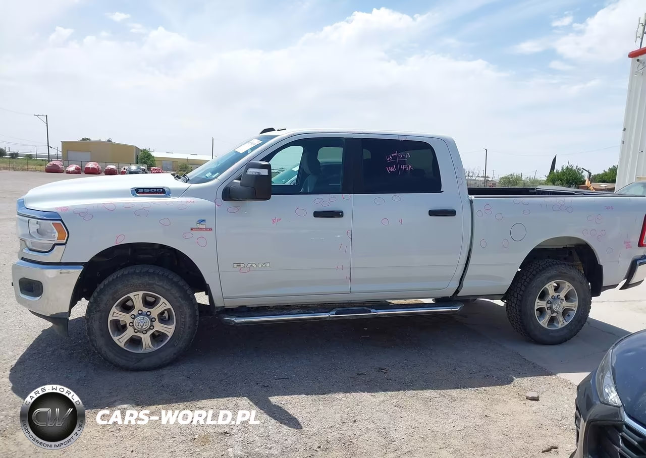 2024 Ram 2500 Big Horn 4X4 6'4 Box VIN:3C6UR5DL9RG338523 - 14