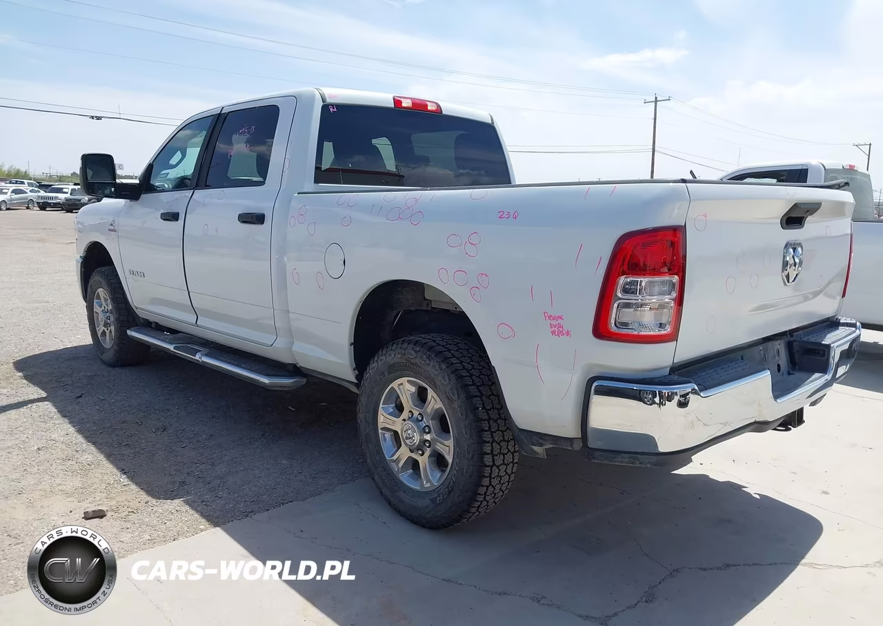 2024 Ram 2500 Big Horn 4X4 6'4 Box VIN:3C6UR5DL9RG338523 - 3