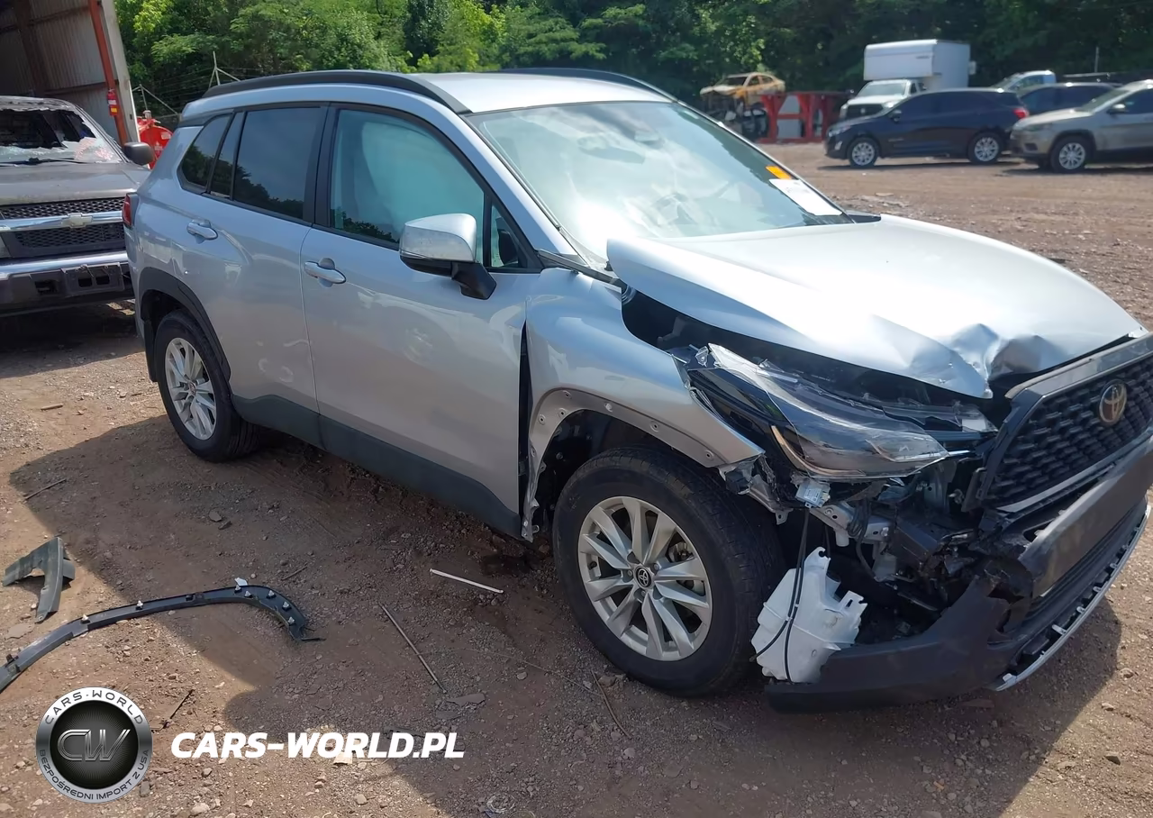 2024 Toyota Corolla Cross Le – zdjęcie 1 z 16