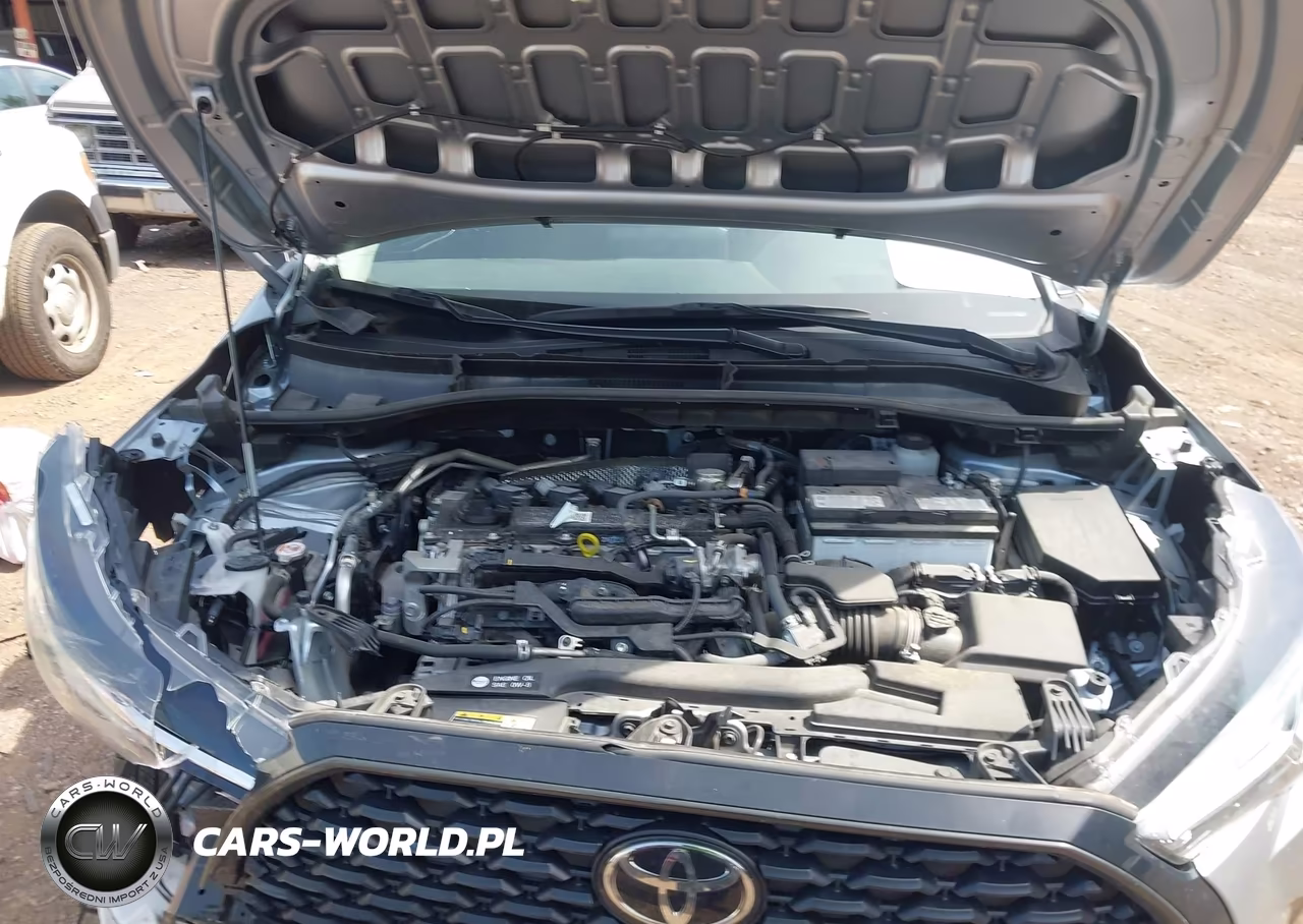 2024 Toyota Corolla Cross Le VIN:7MUCAAAG2RV095365 - 10