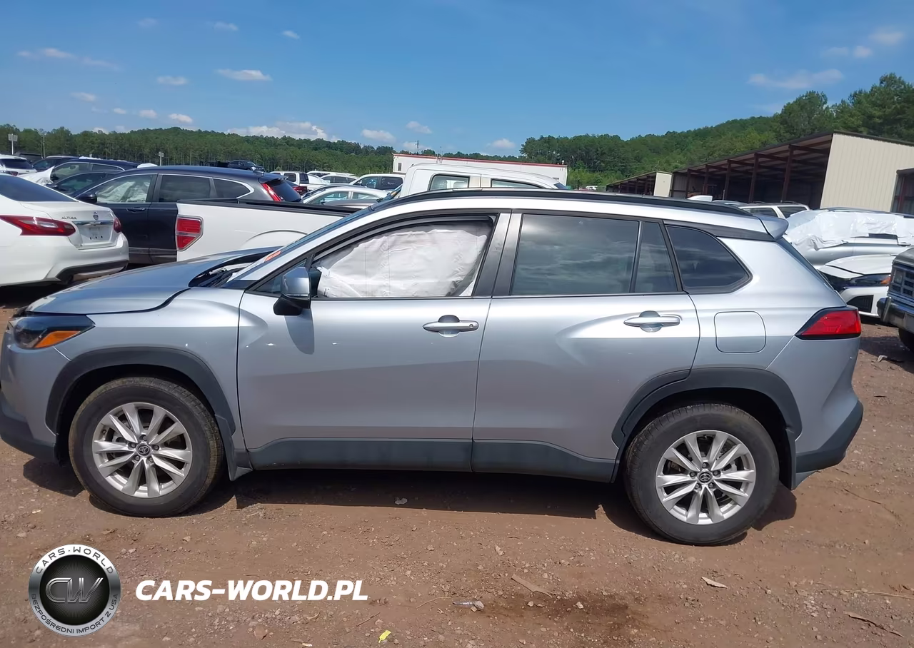 2024 Toyota Corolla Cross Le VIN:7MUCAAAG2RV095365 - 14