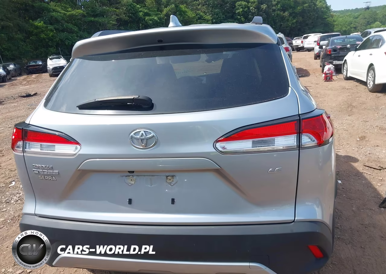 2024 Toyota Corolla Cross Le VIN:7MUCAAAG2RV095365 - 16