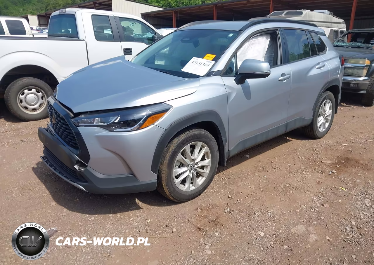 2024 Toyota Corolla Cross Le VIN:7MUCAAAG2RV095365 - 2