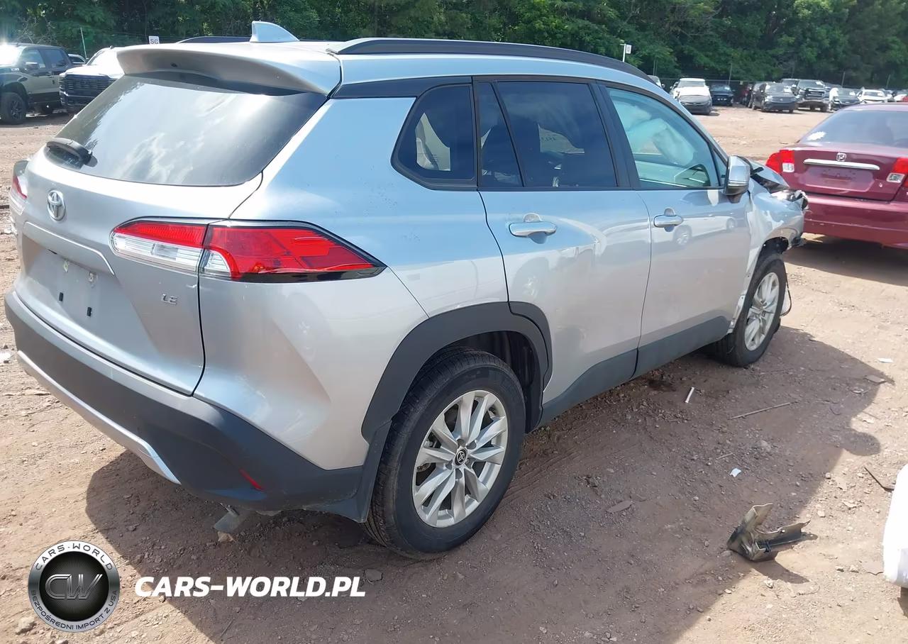 2024 Toyota Corolla Cross Le VIN:7MUCAAAG2RV095365 - 4