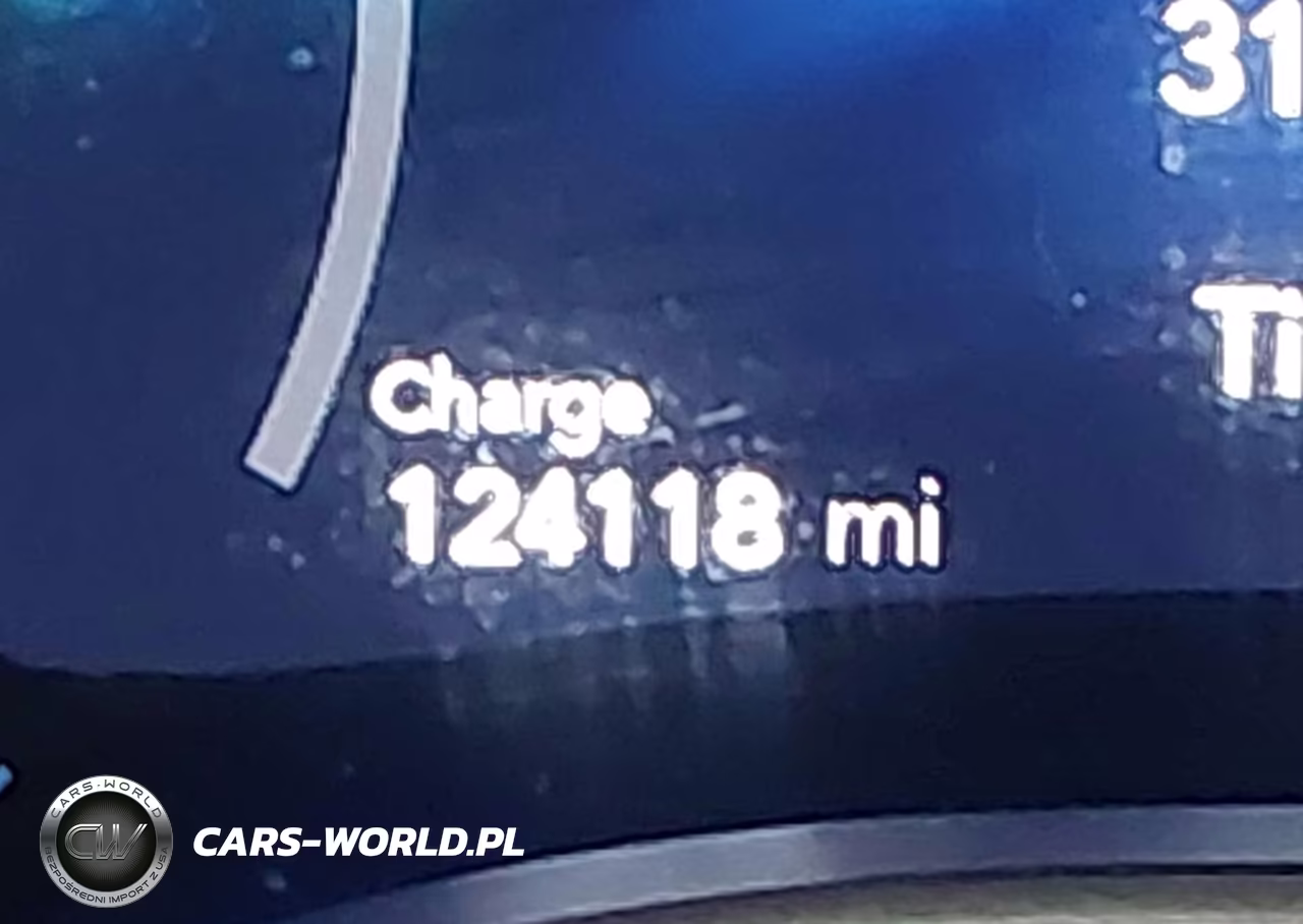 2023 Chrysler Pacifica Hybrid Touring L VIN:2C4RC1L77PR558876 - 18