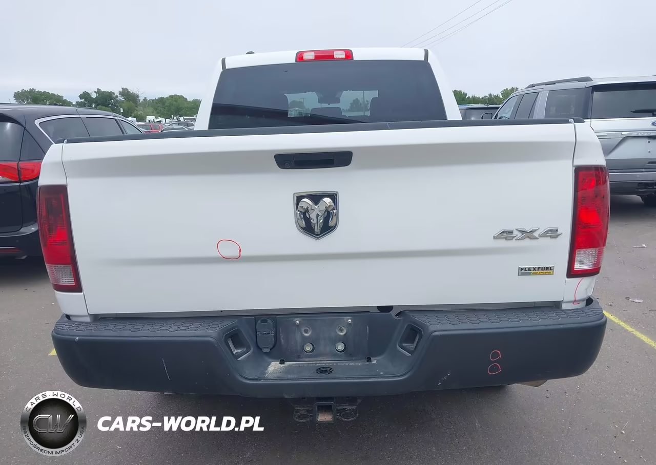 2019 Ram 1500 Classic Tradesman 4X4 5'7 Box VIN:1C6RR7KG6KS651437 - 16