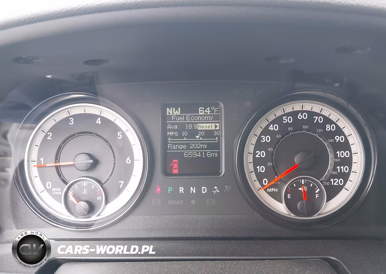 2019 Ram 1500 Classic Tradesman 4X4 5'7 Box VIN:1C6RR7KG6KS651437 - 7