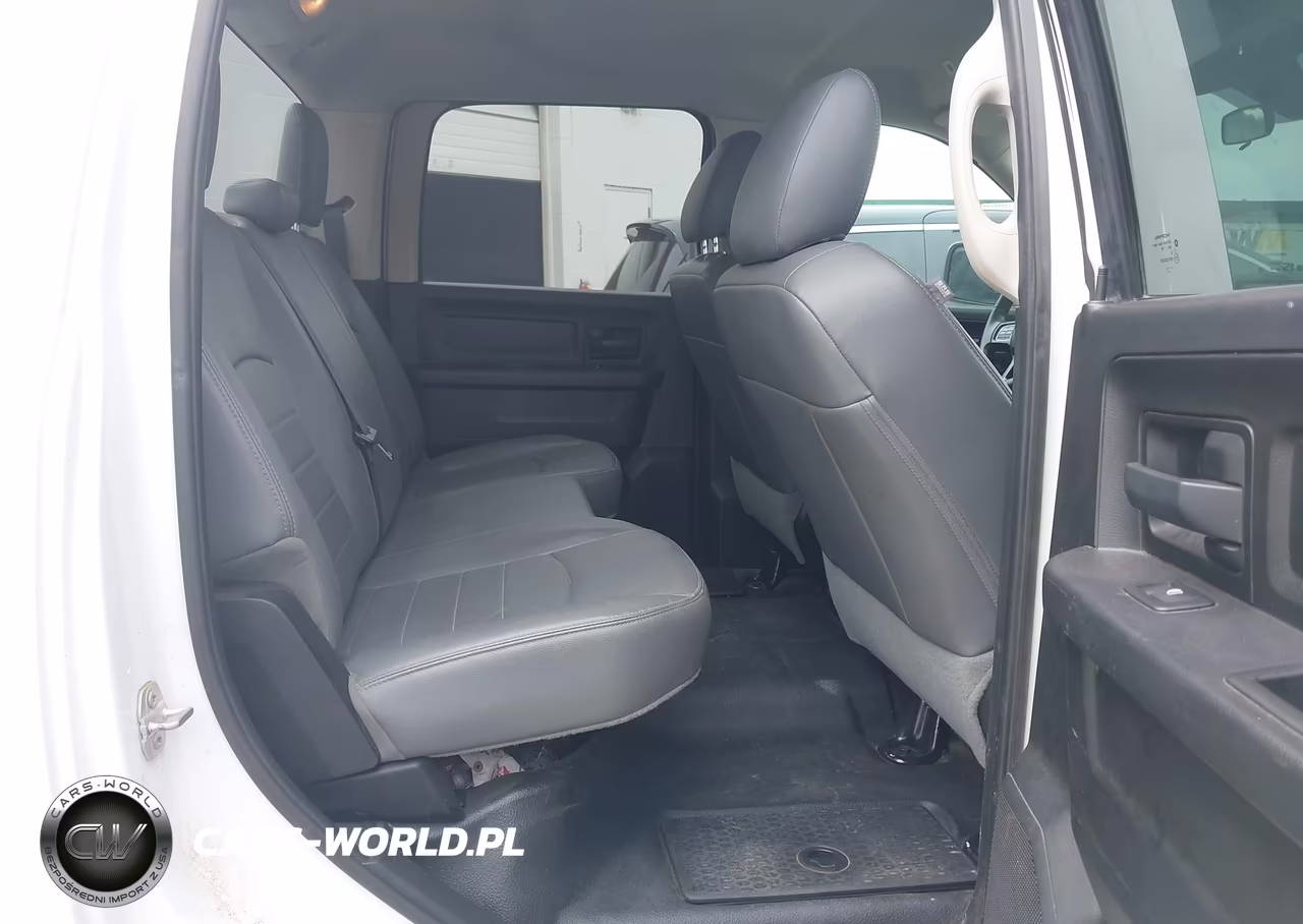 2019 Ram 1500 Classic Tradesman 4X4 5'7 Box VIN:1C6RR7KG6KS651437 - 8