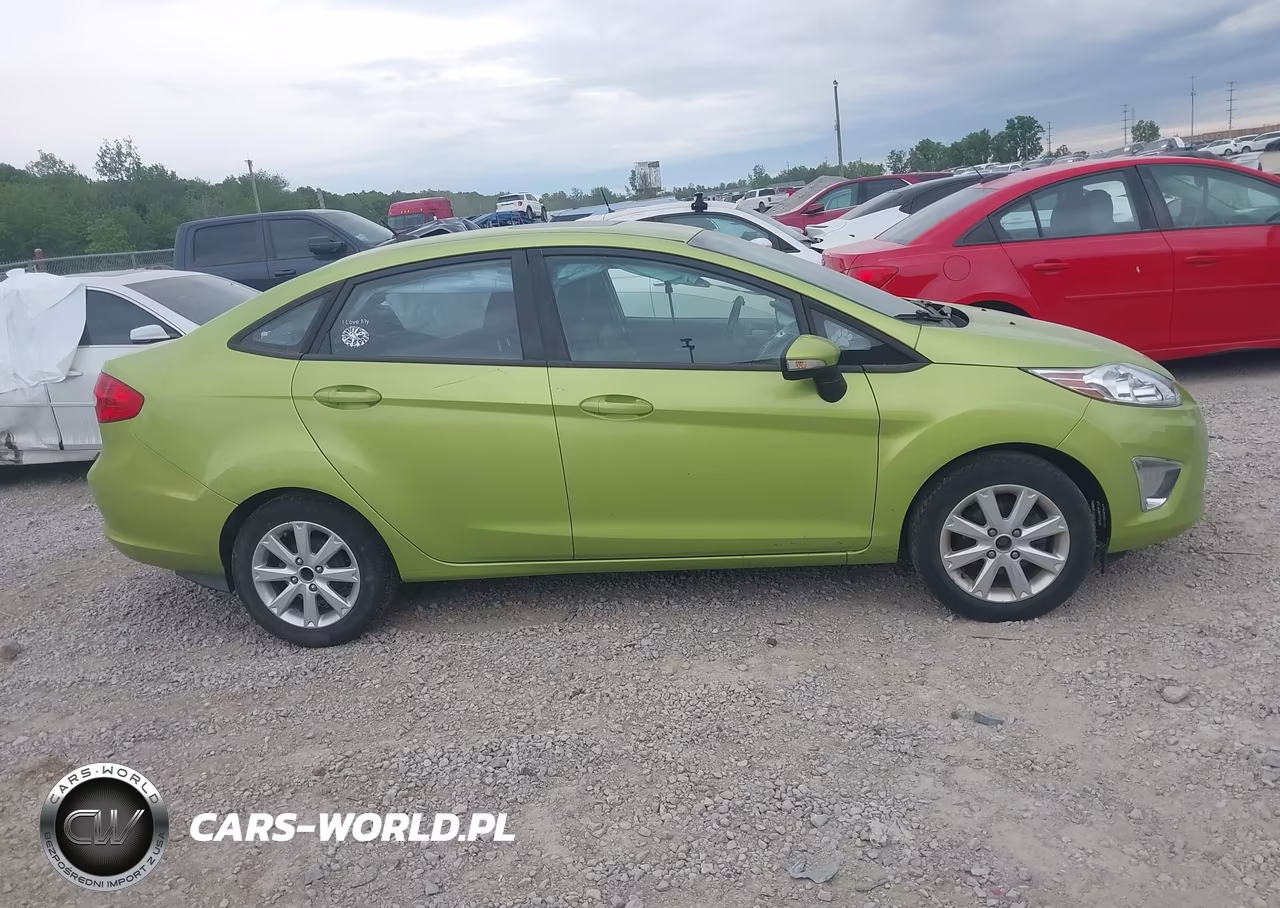 2011 Ford Fiesta Sel VIN:3FADP4CJ3BM179827 - 14