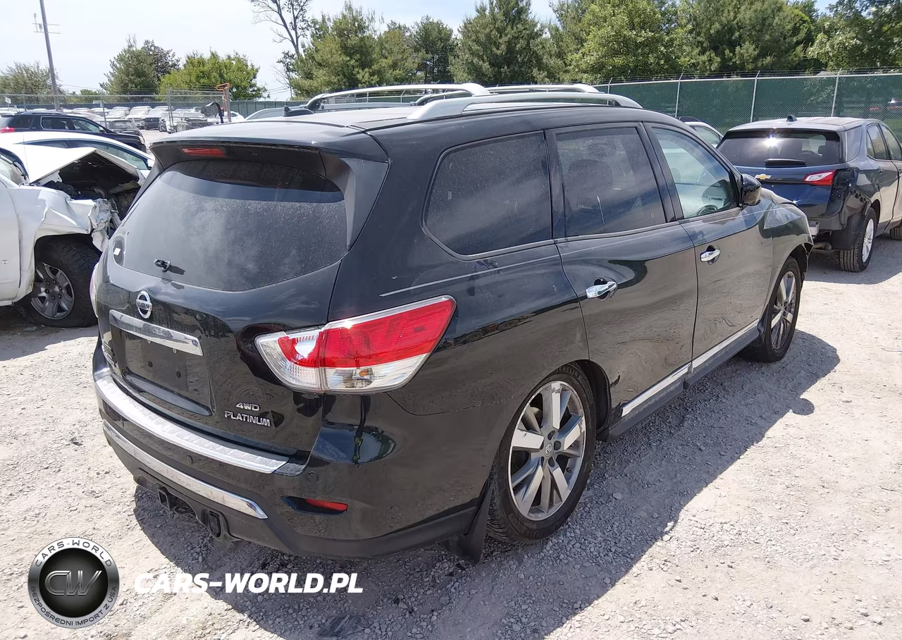 2015 Nissan Pathfinder Platinum VIN:5N1AR2MM4FC711707 - 4