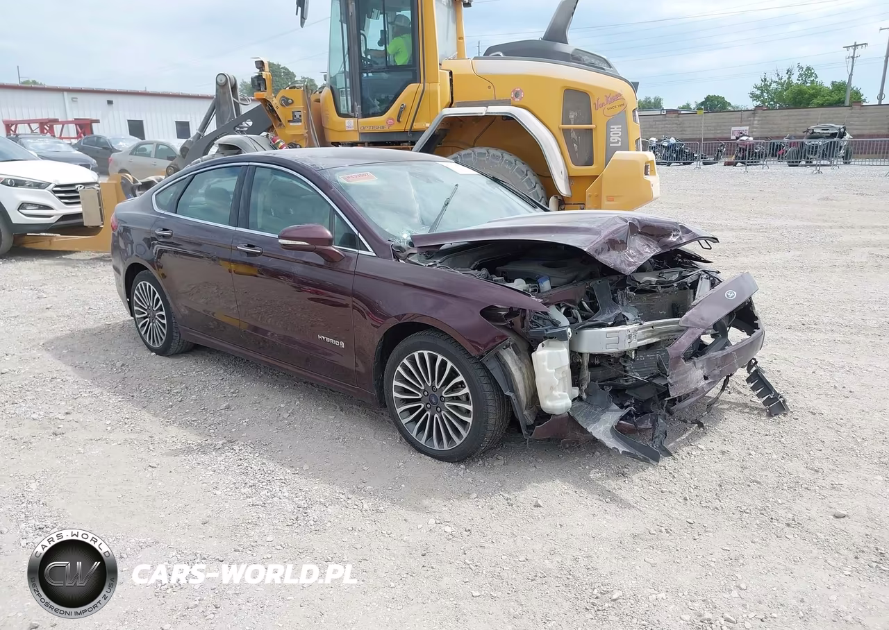 2018 Ford Fusion Hybrid Titanium – zdjęcie 1 z 16