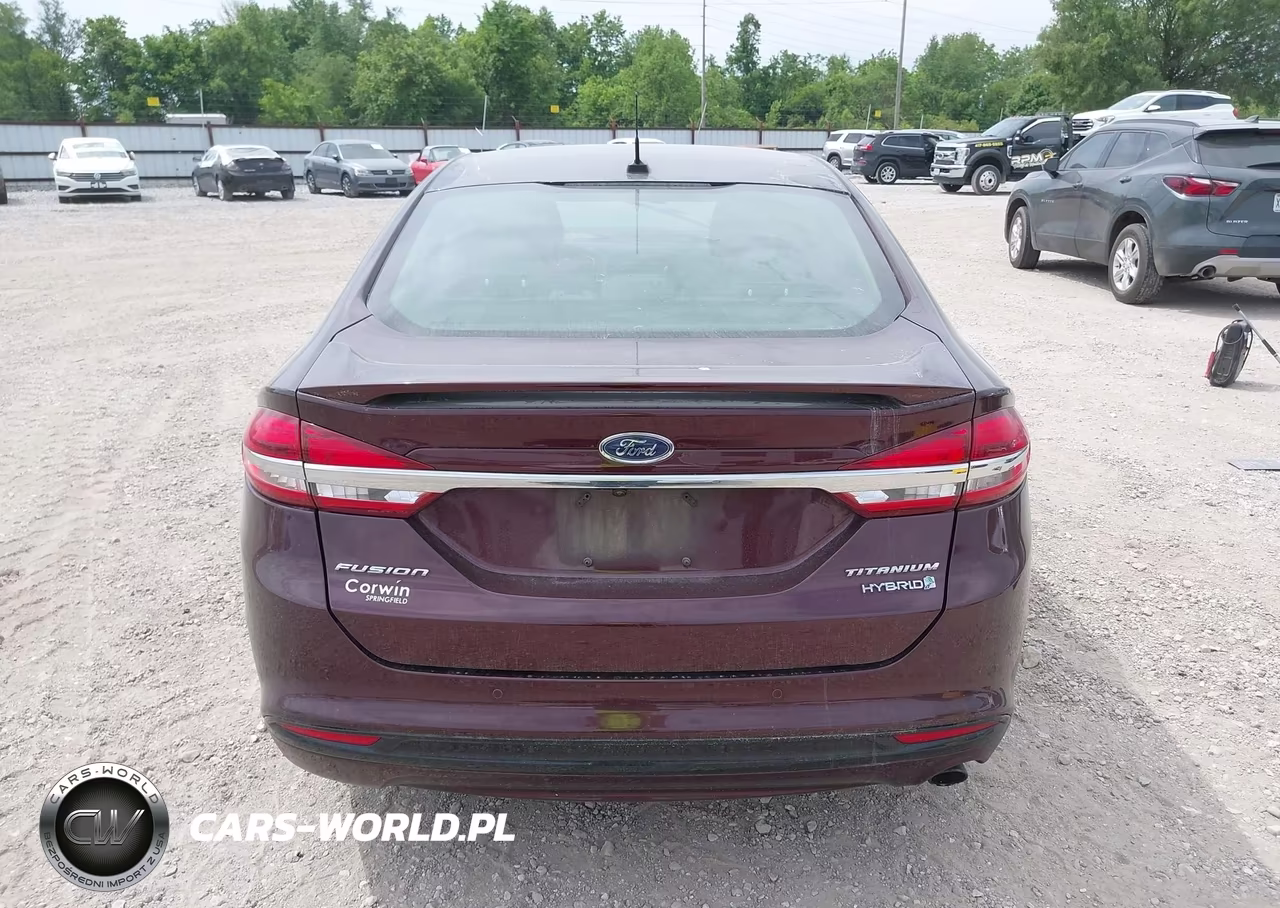 2018 Ford Fusion Hybrid Titanium VIN:3FA6P0RU9JR120365 - 16
