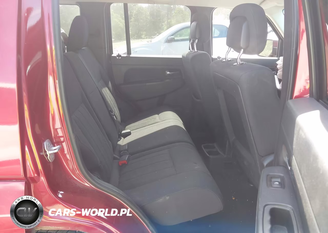 2011 Jeep Liberty Sport VIN:1J4PP2GK0BW540701 - 8