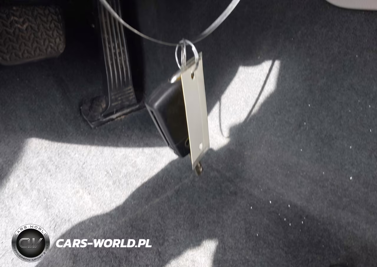 2022 Toyota Camry Le VIN:4T1C11AK4NU662210 - 11