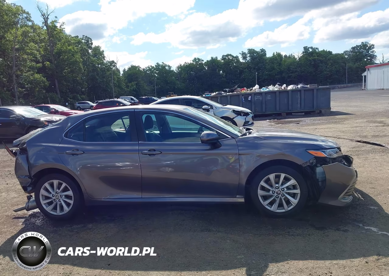 2022 Toyota Camry Le VIN:4T1C11AK4NU662210 - 13