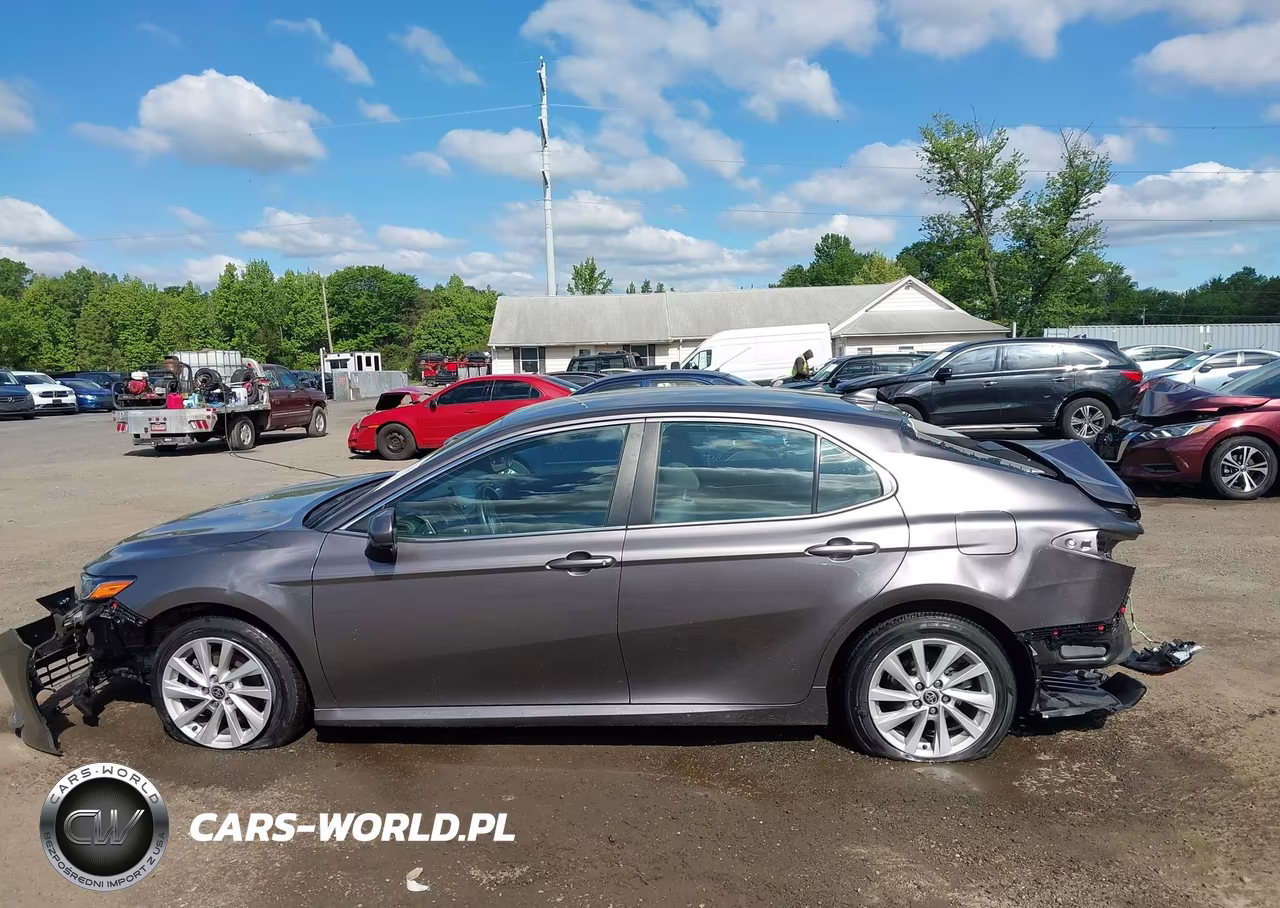 2022 Toyota Camry Le VIN:4T1C11AK4NU662210 - 14