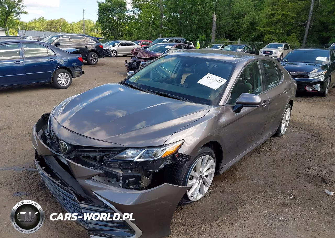 2022 Toyota Camry Le VIN:4T1C11AK4NU662210 - 2