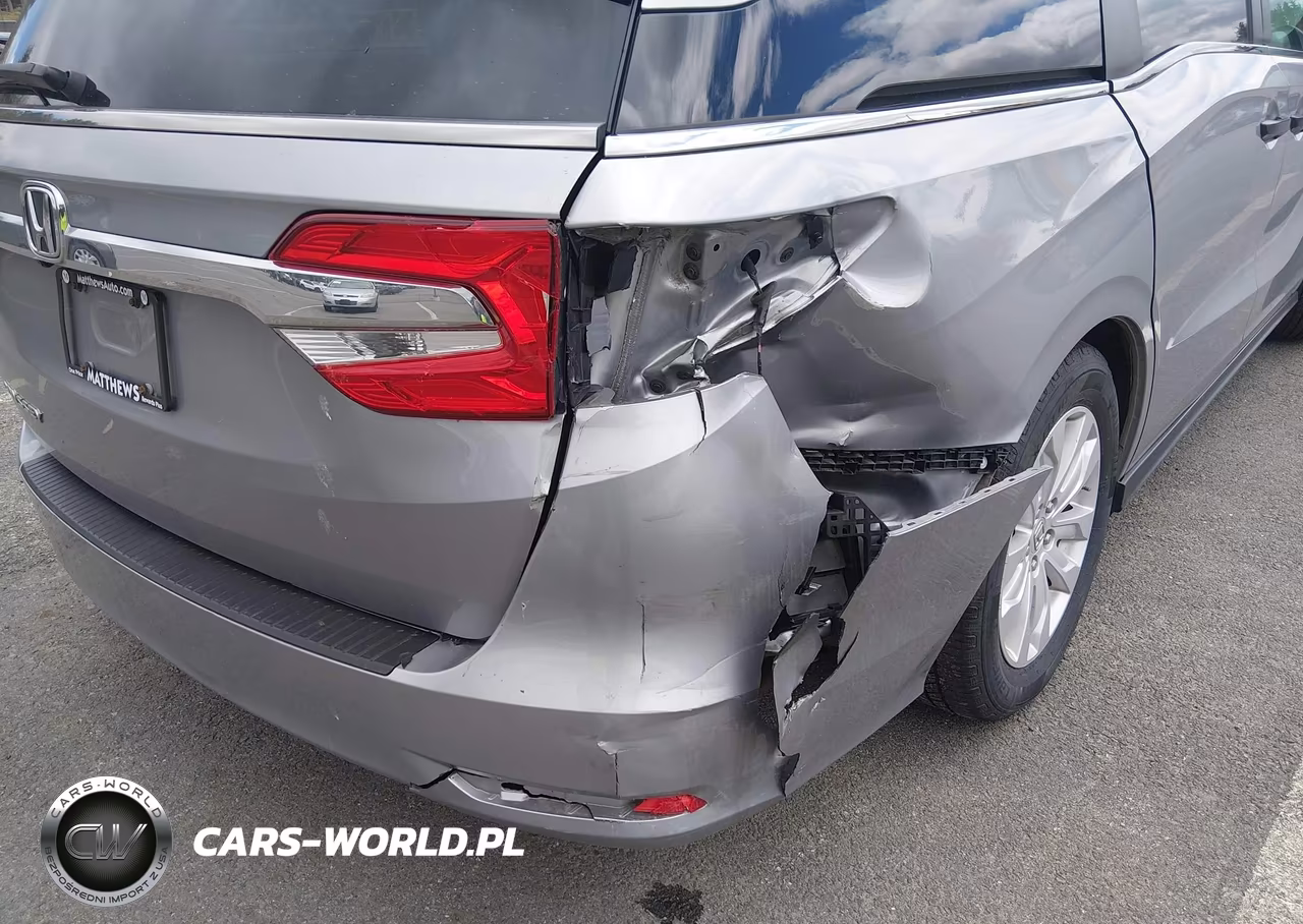 2018 Honda Odyssey Lx VIN:5FNRL6H2XJB045165 - 6