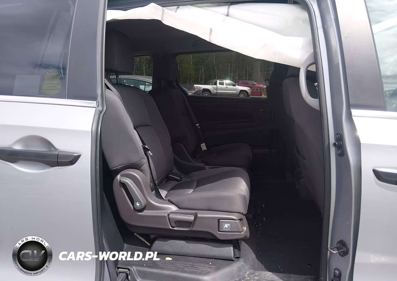 2018 Honda Odyssey Lx VIN:5FNRL6H2XJB045165 - 8