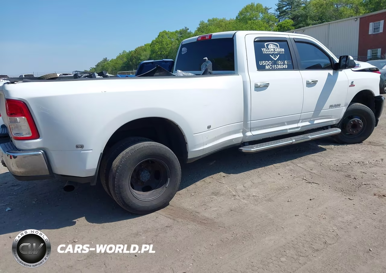 2019 Ram 3500 Big Horn 4X4 8' Box VIN:3C63RRHL2KG681385 - 4