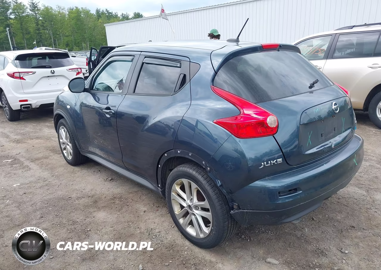 2014 Nissan Juke Sv VIN:JN8AF5MV9ET484945 - 3
