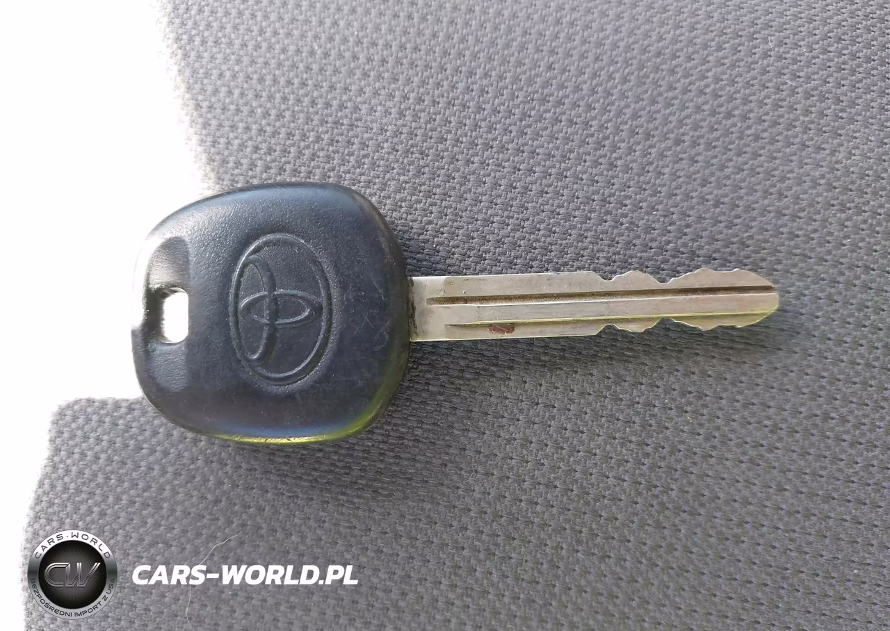 2020 Toyota Corolla L VIN:5YFDPRAE3LP110563 - 11