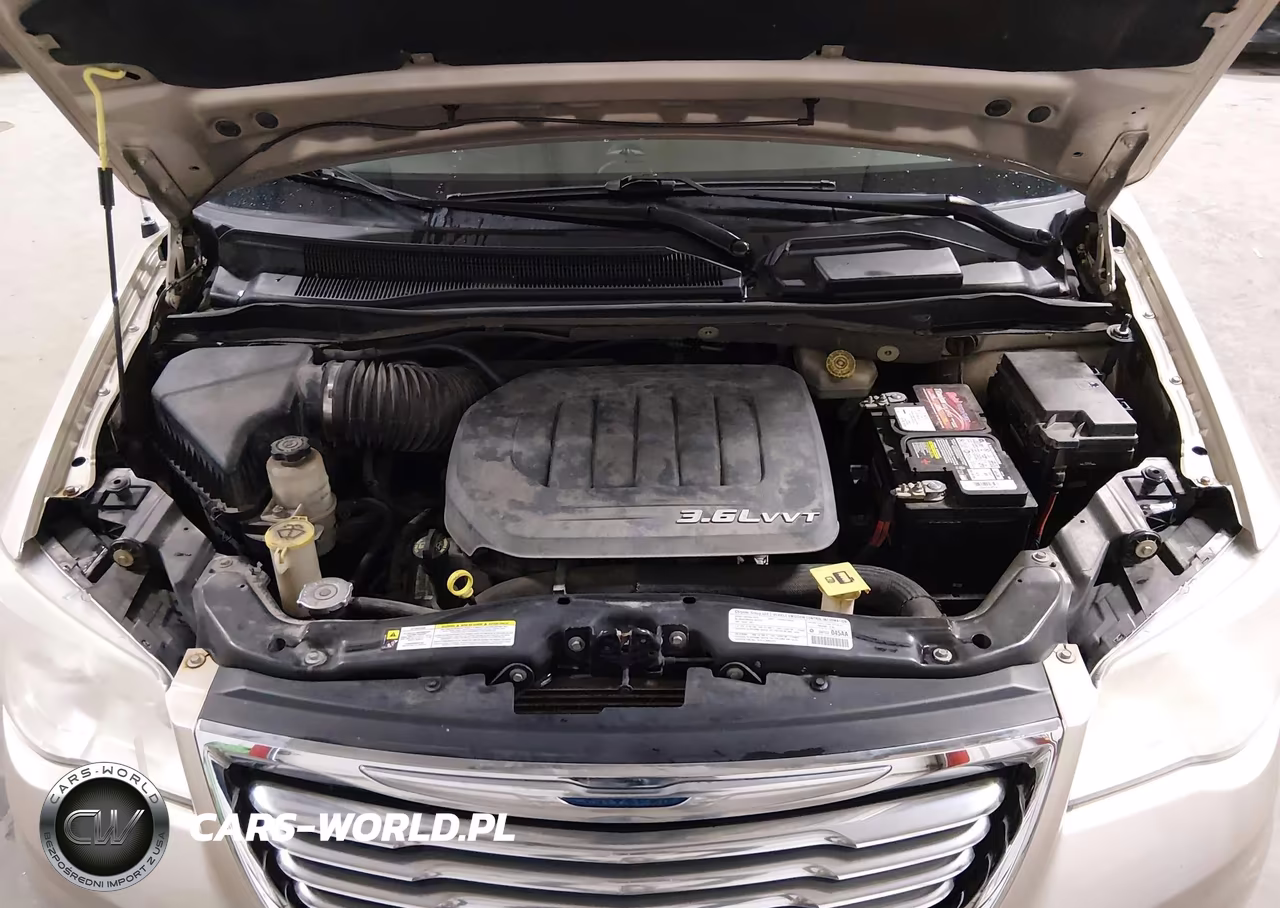 2013 Chrysler Town & Country Touring-L VIN:2C4RC1CG6DR532149 - 10