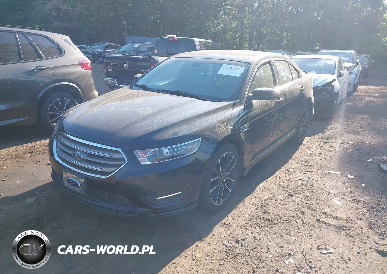 2018 Ford Taurus Sel VIN:1FAHP2E85JG136311 - 2