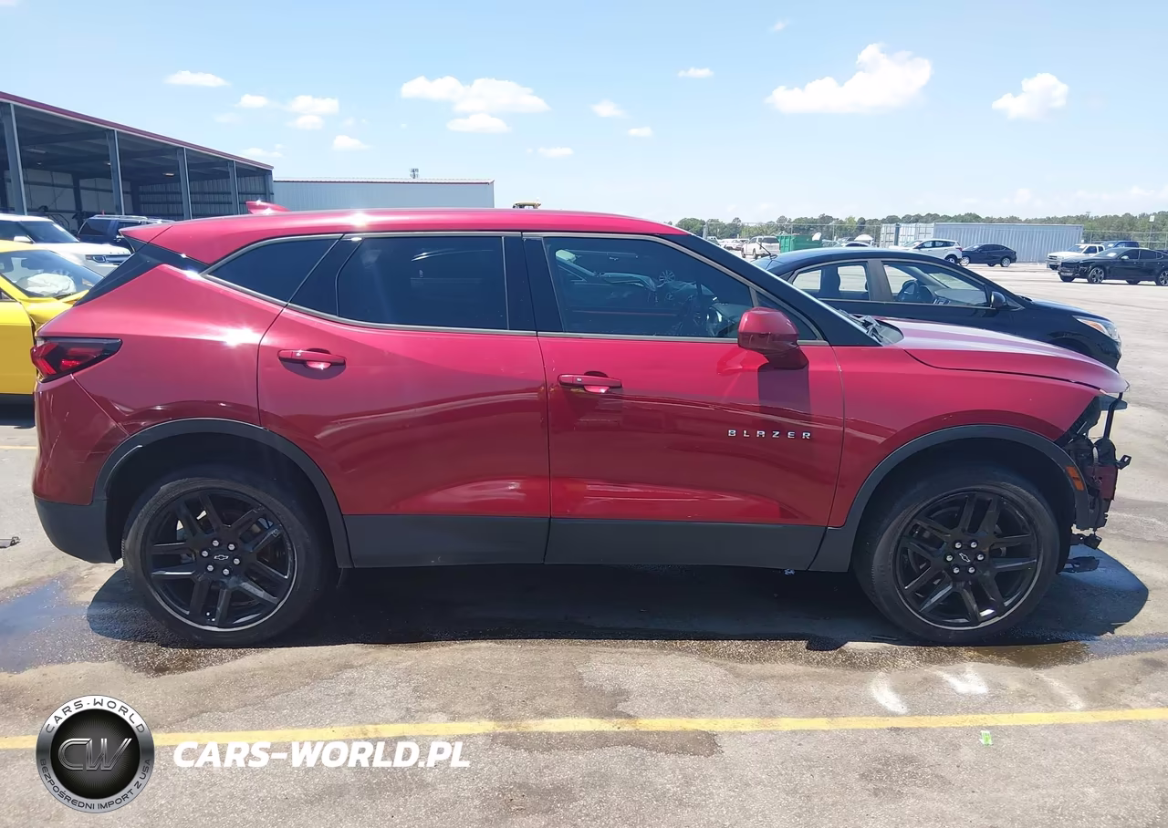 2019 Chevrolet Blazer VIN:3GNKBBRA7KS699690 - 14