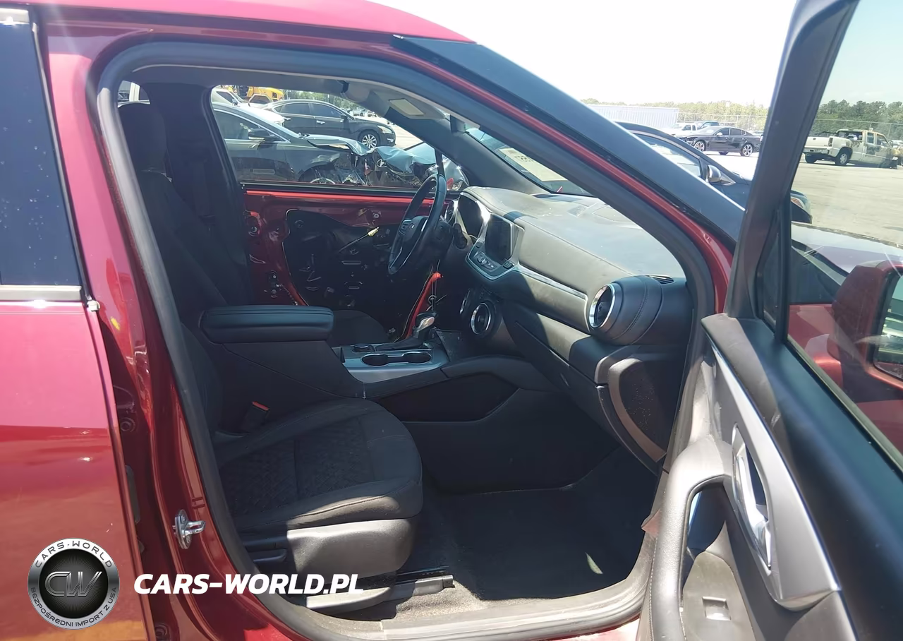 2019 Chevrolet Blazer VIN:3GNKBBRA7KS699690 - 5