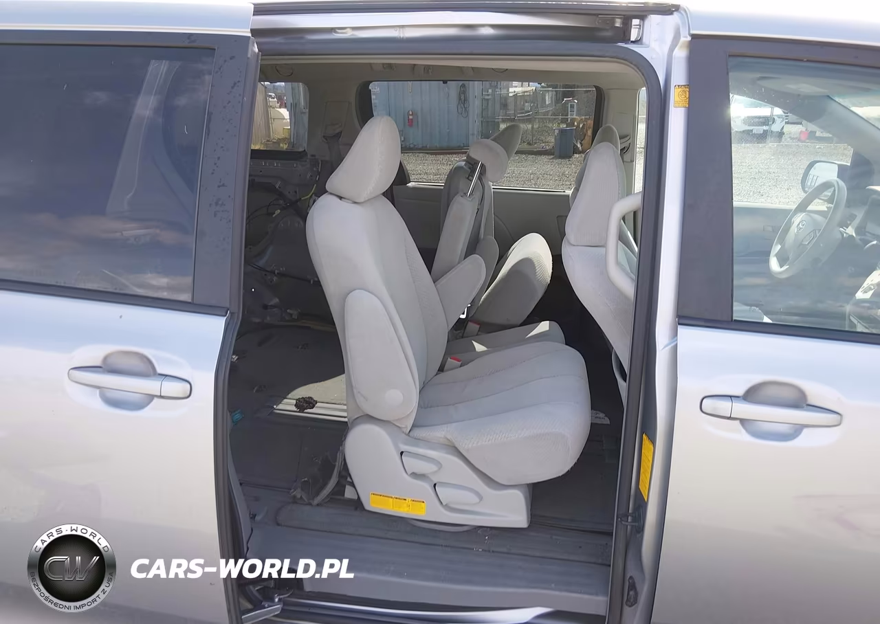 2011 Toyota Sienna Le V6 VIN:5TDKK3DC2BS029606 - 8