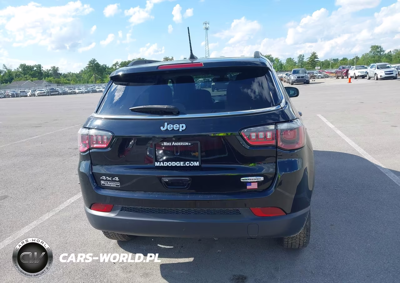 2017 Jeep New Compass Latitude 4X4 VIN:3C4NJDBB4HT628361 - 16
