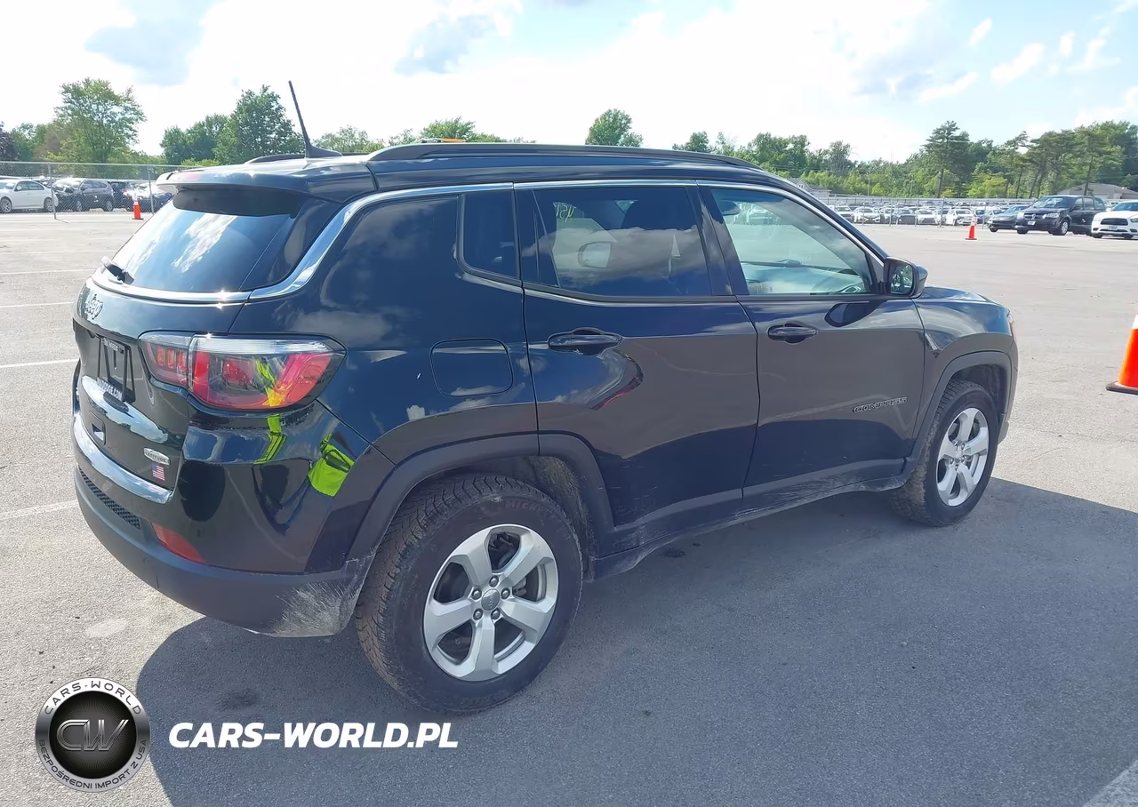 2017 Jeep New Compass Latitude 4X4 VIN:3C4NJDBB4HT628361 - 4