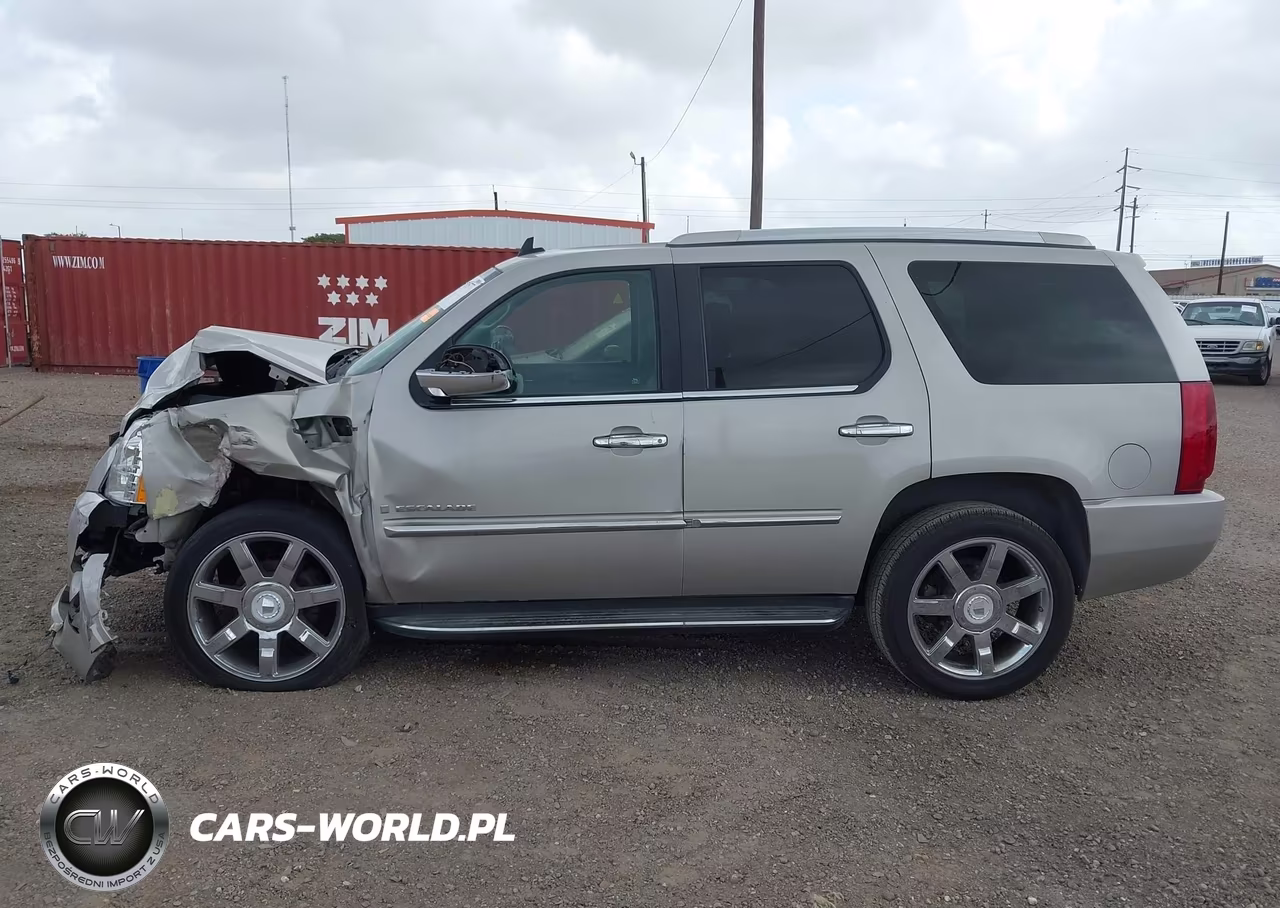 2007 Cadillac Escalade Standard VIN:1GYFK63897R210721 - 15