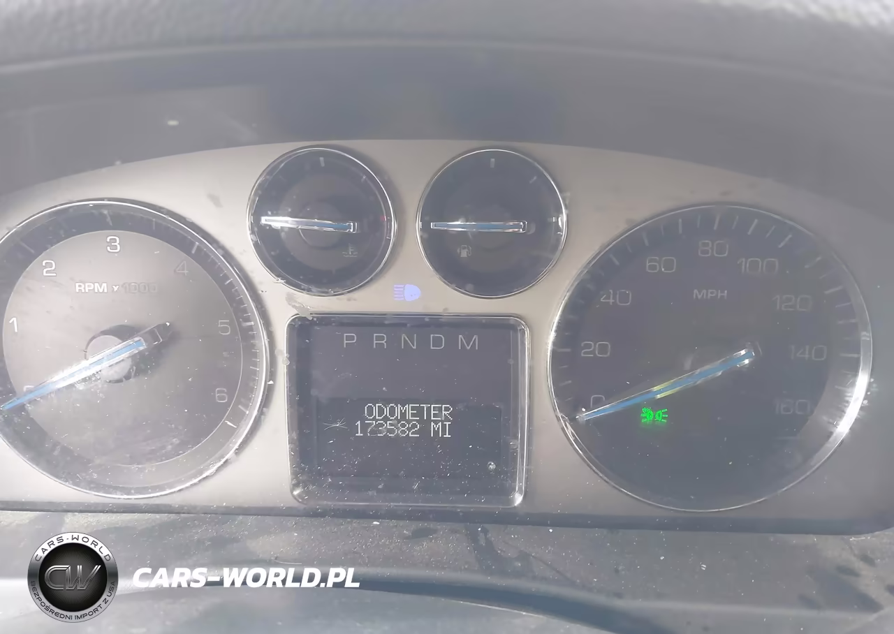 2007 Cadillac Escalade Standard VIN:1GYFK63897R210721 - 7