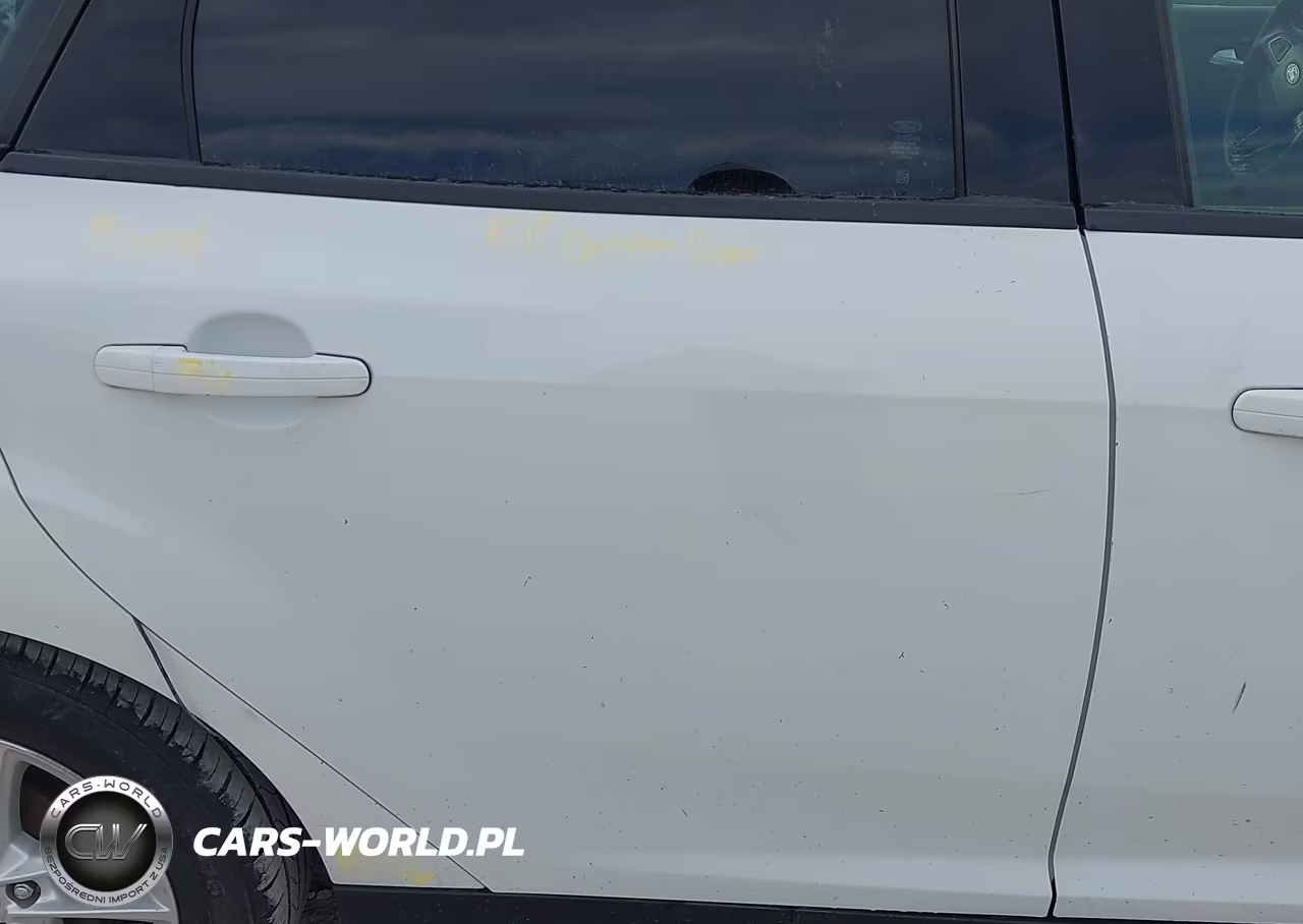 2015 Ford Focus Se VIN:1FADP3F22FL373836 - 13
