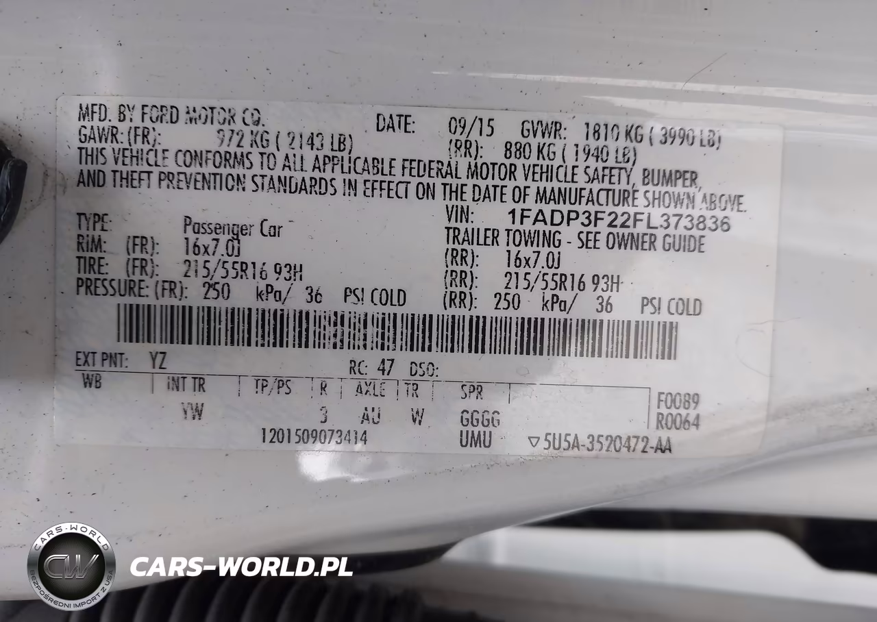 2015 Ford Focus Se VIN:1FADP3F22FL373836 - 9