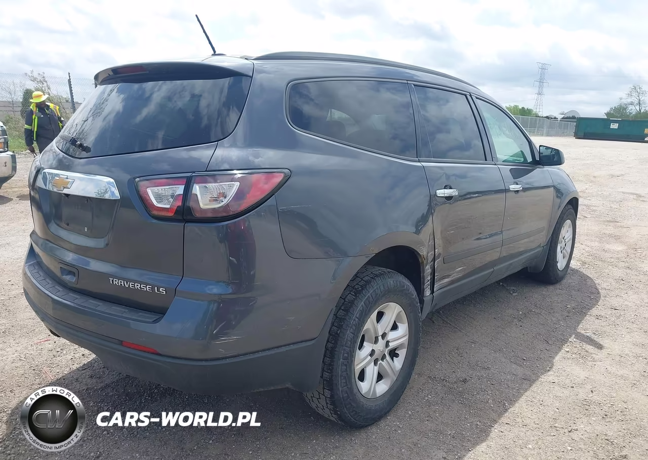 2013 Chevrolet Traverse Ls VIN:1GNKRFKD3DJ129584 - 4