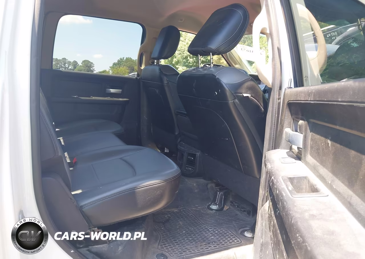 2019 Ram 2500 Tradesman 4X4 6'4 Box VIN:3C6UR5CJ1KG652270 - 8