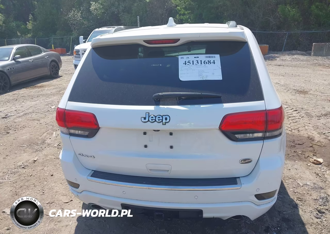 2018 Jeep Grand Cherokee Overland 4X4 VIN:1C4RJFCG4JC185038 - 15