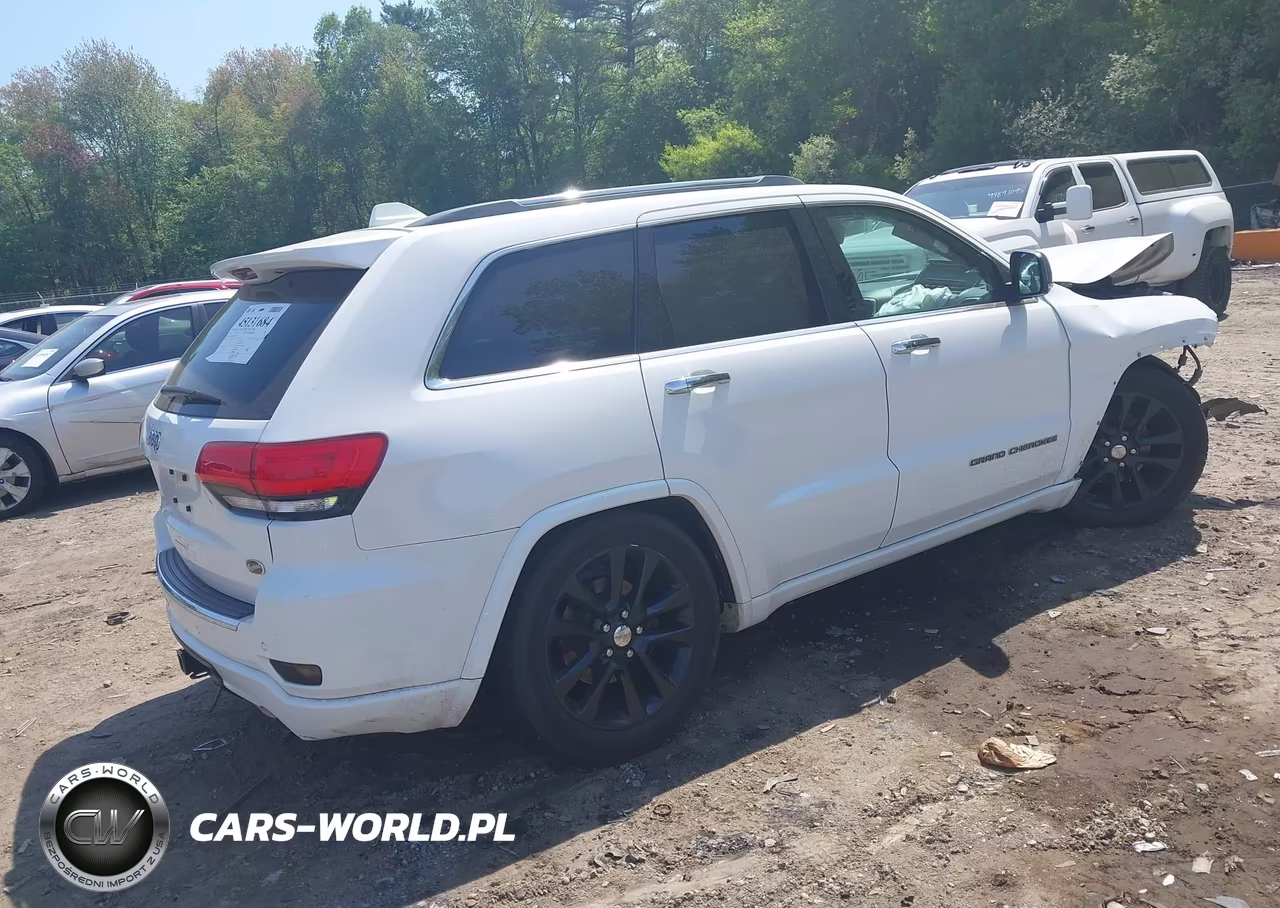 2018 Jeep Grand Cherokee Overland 4X4 VIN:1C4RJFCG4JC185038 - 4