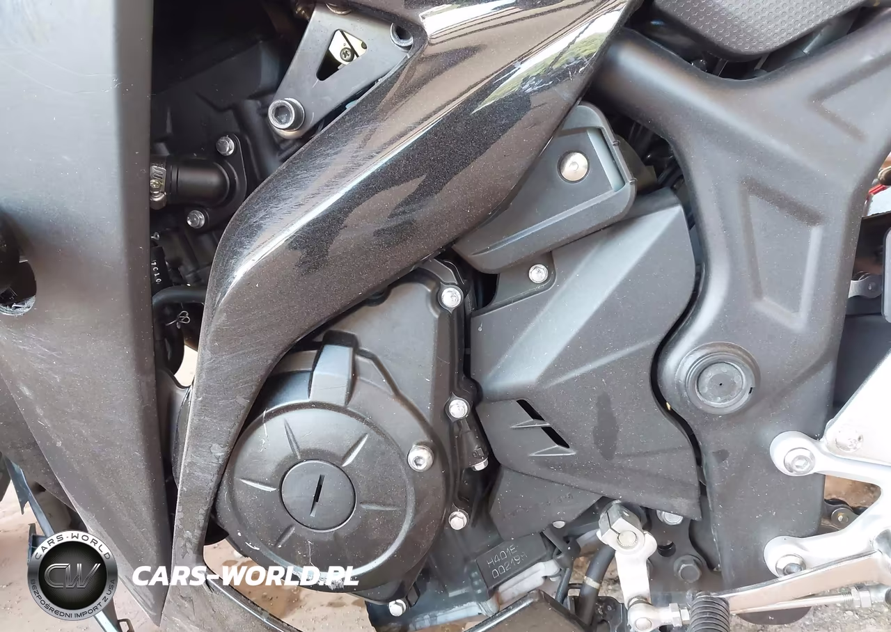 2017 Yamaha Yzfr3 VIN:MH3RH06Y7HK017005 - 9