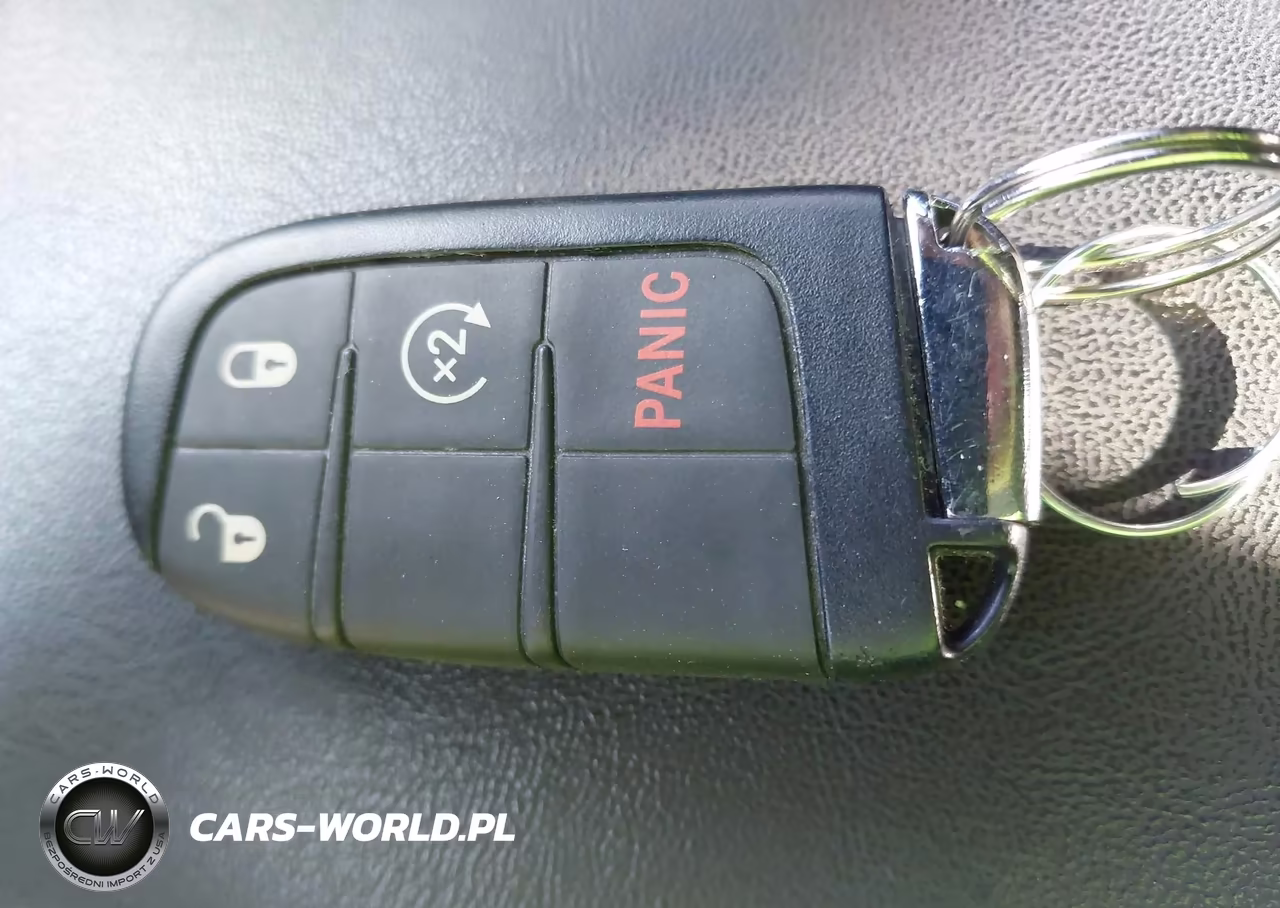 2020 Jeep Compass Altitude 4X4 VIN:3C4NJDBB1LT104772 - 11